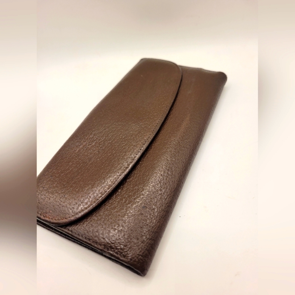 VINTAGE GUCCI Black & Red Leather Wallet W/Gold Belt Buckle Clasp - Picture 2 of 5